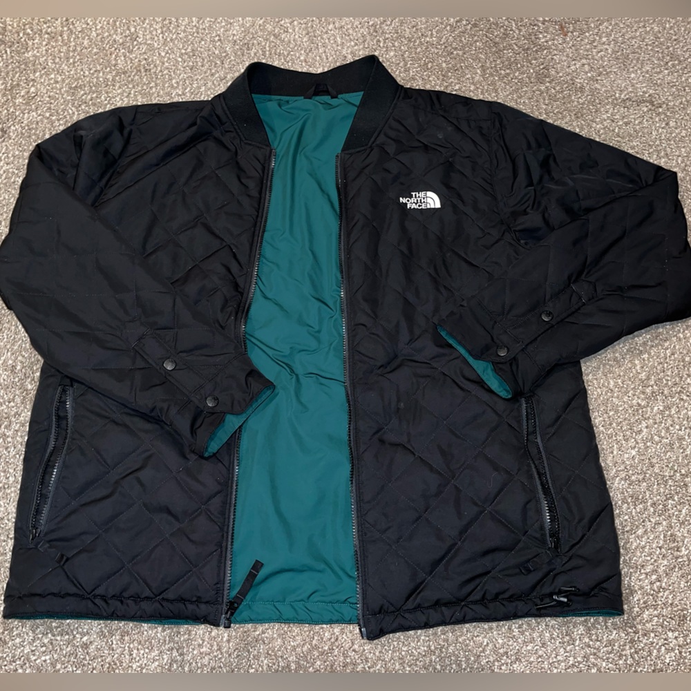 Mens XL Northface quilted bomber jacket- reversible